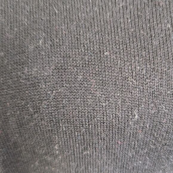 Black silk - cashmere v-neck sweater size S with herringbone detailing 3/4sleeve - Picture 3 of 8